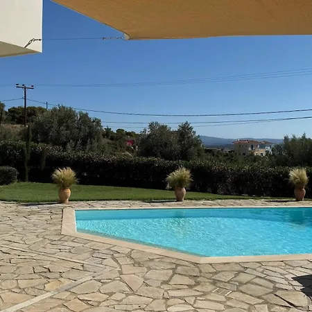 Serendipity Sea View Villa *