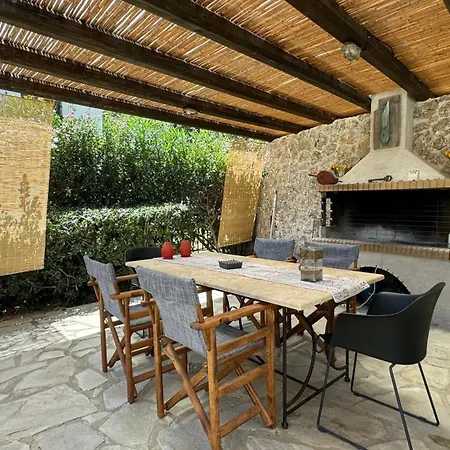 Serendipity Sea View