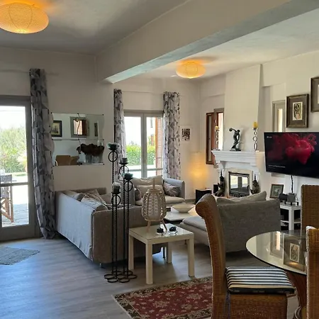 Serendipity Sea View