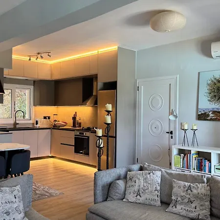 Serendipity Sea View