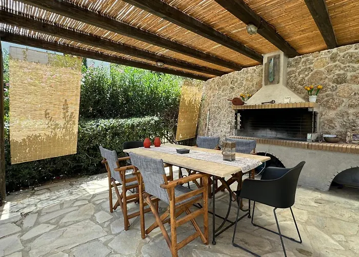 Serendipity Sea View