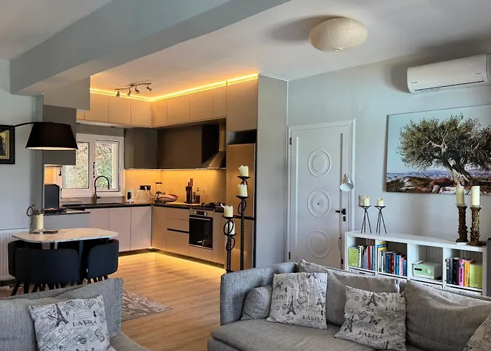 Serendipity Sea View